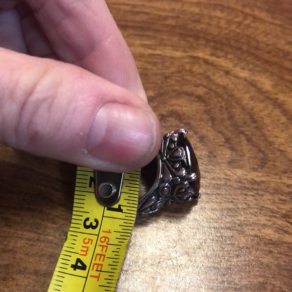 Large Purple Stone Faux Silver Ring - Picture 9 of 12